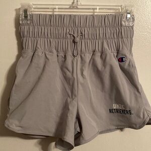 🩶 Champion UMBC RETRIEVERS Collegiate Licensed Women’s Elastic Shorts (XS)